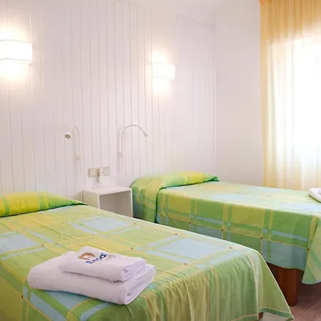 Agradable Y Tranquilo Apto A 500m De La Playa Apartment